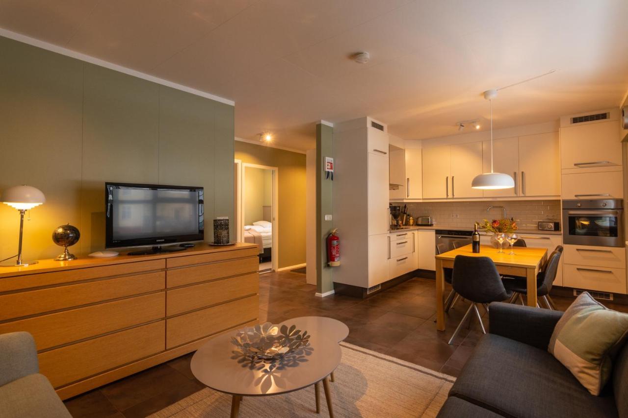 Old Town Modern Apartment อาคูเรย์รี ภายนอก รูปภาพ